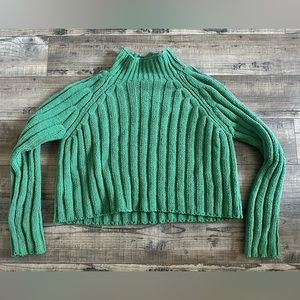 American Eagle Outfitters Green Turtleneck Sweater XS